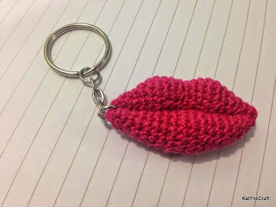 lips-keychain
